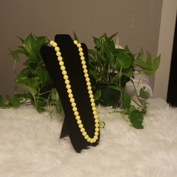 Lady's fashion Necklace - Picture 2 of 5